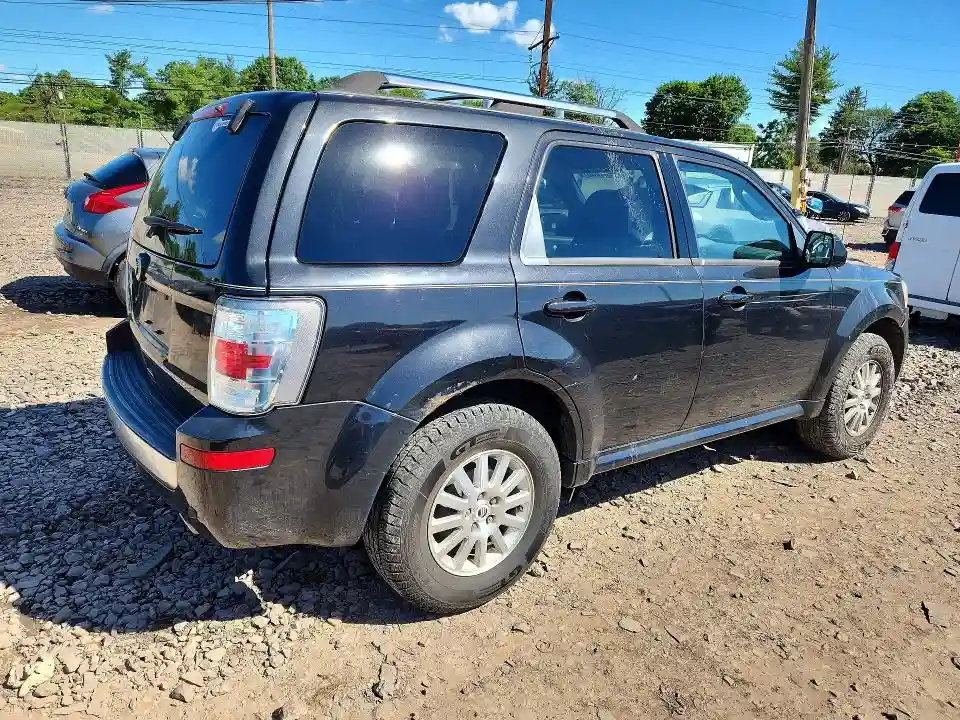 4M2CN9HG3BKJ01376 2011 MERCURY MARINER-2