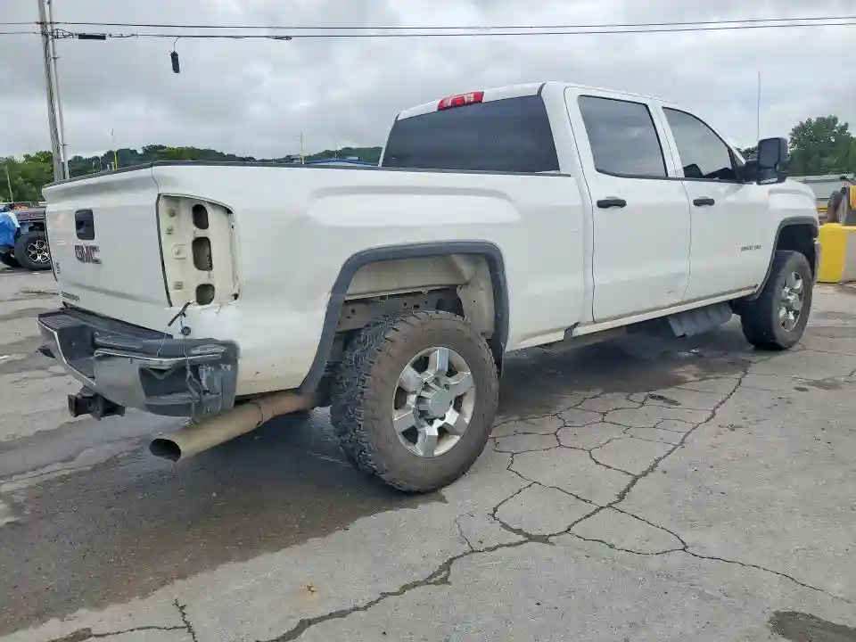 1GT12REY9HF231523 2017 GMC SIERRA-2