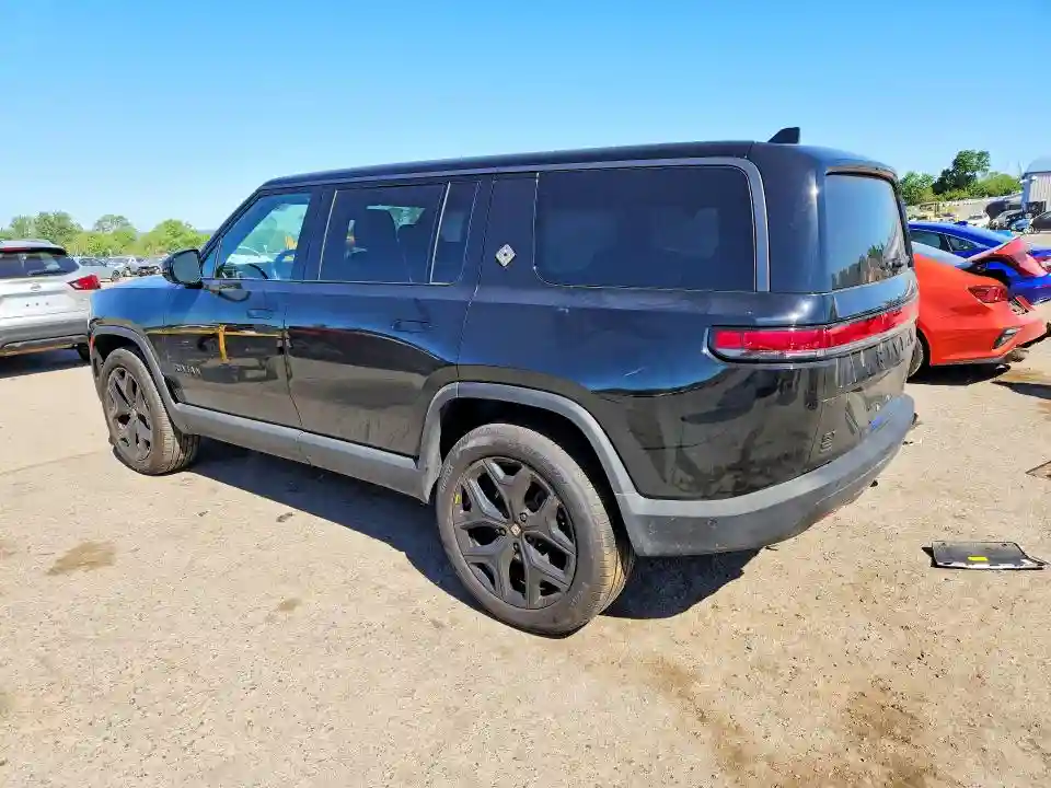 7PDSGBBA6SN063849 2025 RIVIAN RIS-1