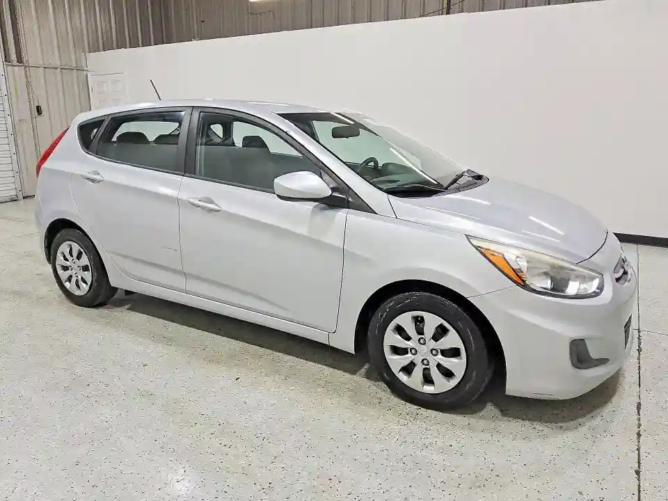 KMHCT5AE6HU312562 2017 HYUNDAI ACCENT-3