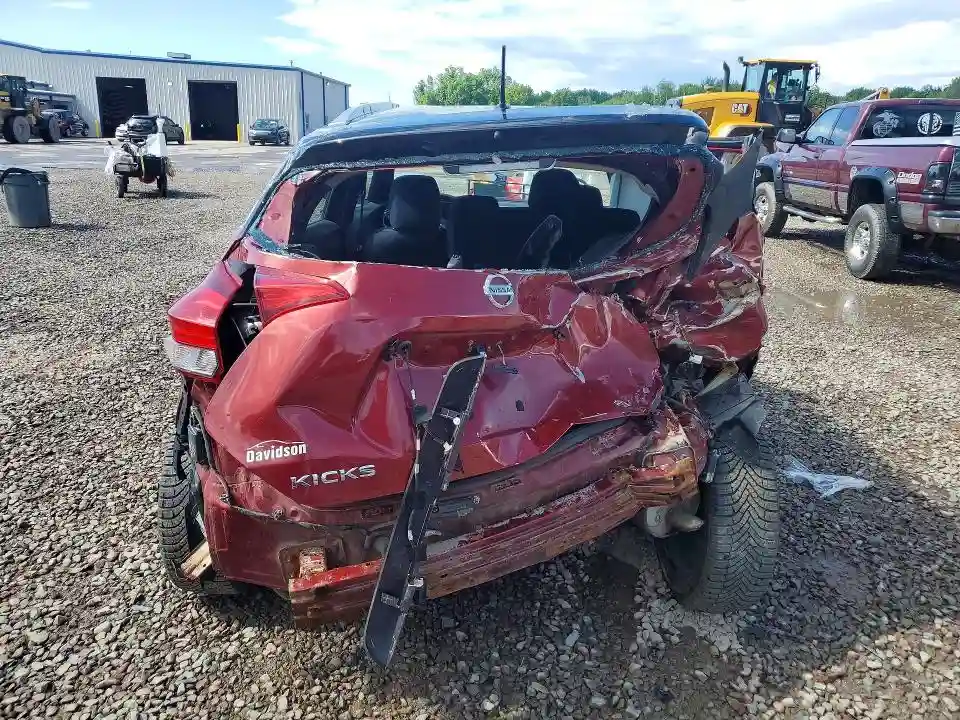 3N1CP5CU4JL526126 2018 NISSAN KICKS-5