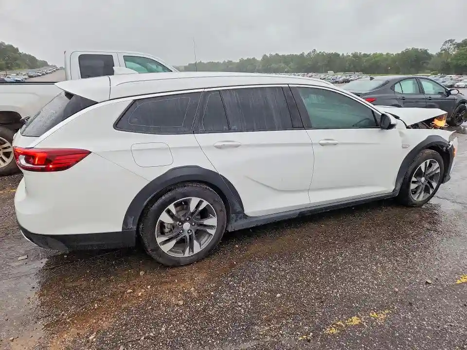 W04GT8SX7K1023362 2019 BUICK REGAL-2