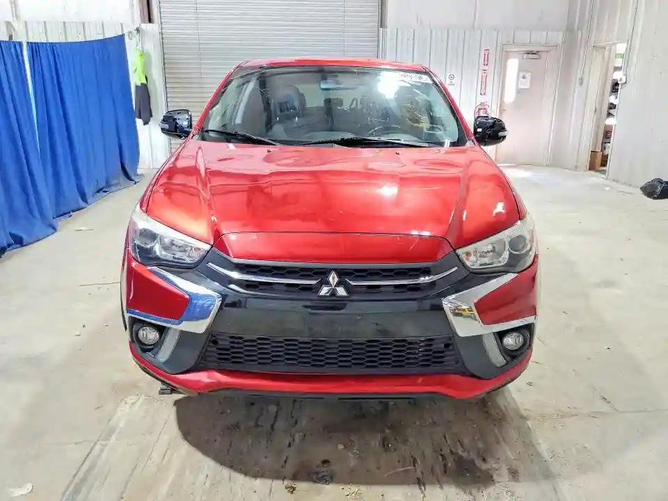 JA4AR3AW2JU013240 2018 MITSUBISHI OUTLANDER-4