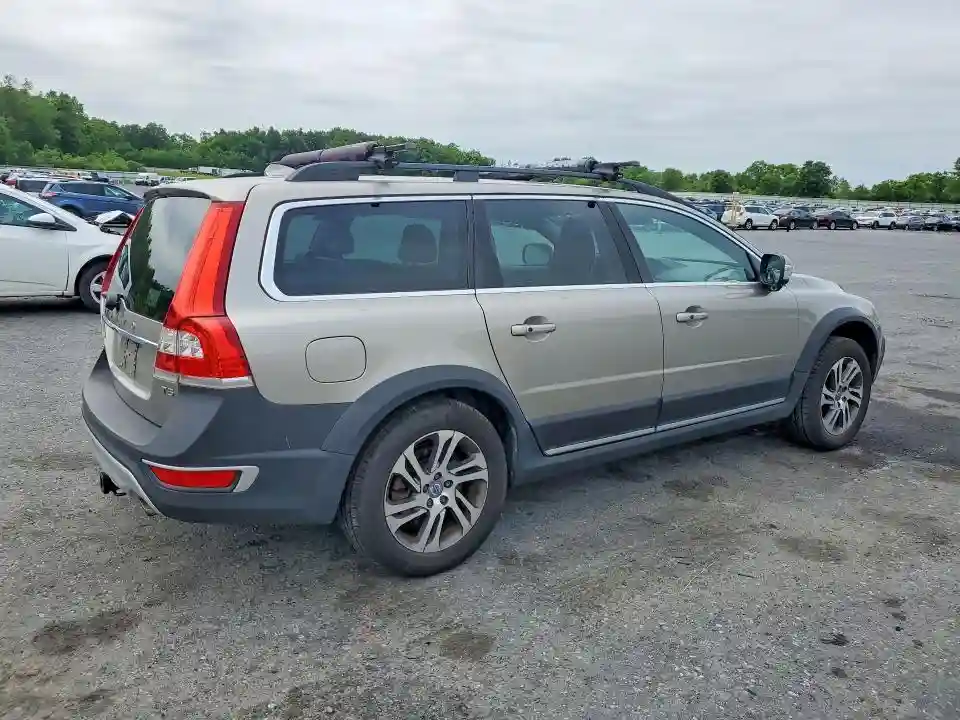 YV440MBK4F1222001 2015 VOLVO XC70-2