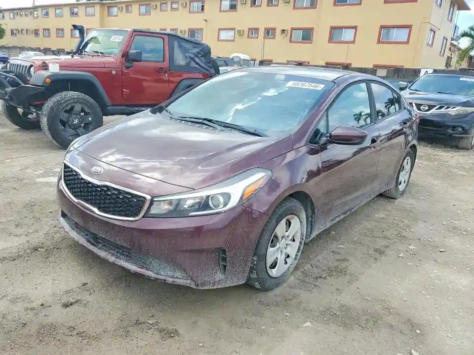 3KPFK4A71JE196692 2018 KIA FORTE-0