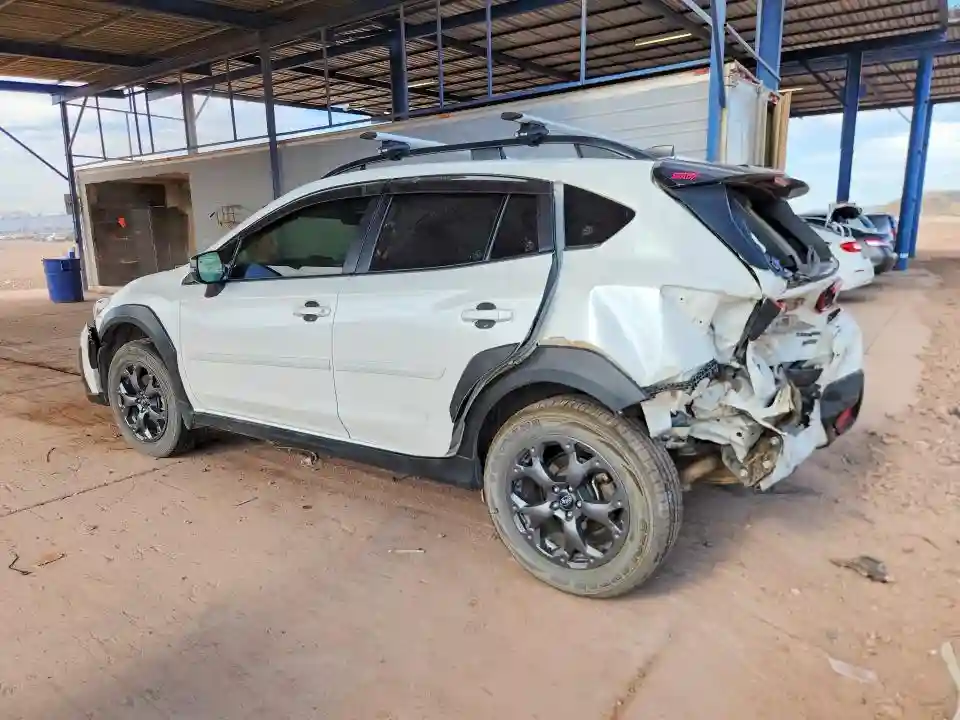JF2GTHRC9NH257931 2022 SUBARU CROSSTREK-1