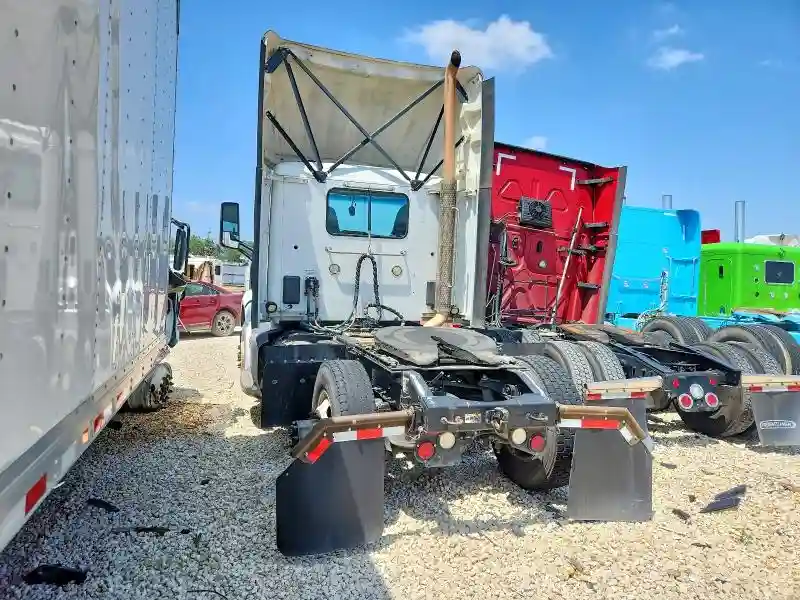 1XPBA48X9JD477436 2018 PETERBILT ALL OTHER-2