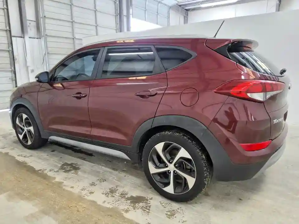 KM8J33A22HU472116 2017 HYUNDAI TUCSON-1