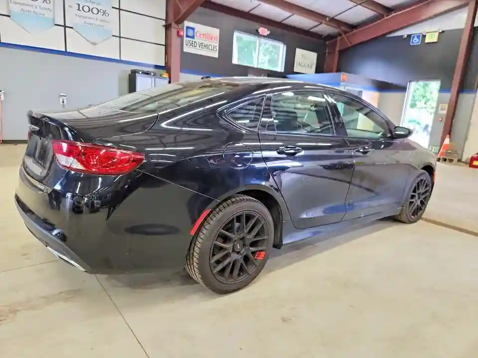 1C3CCCDG8FN540418 2015 CHRYSLER 200-2