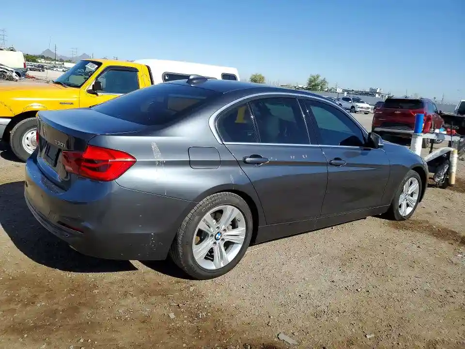WBA8B9G50HNU09145 2017 BMW 3 SERIES-2