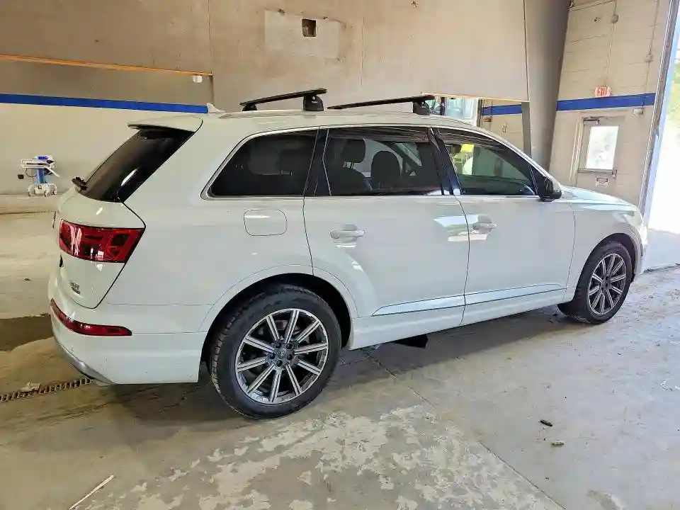 WA1LAAF76JD038308 2018 AUDI Q7-2