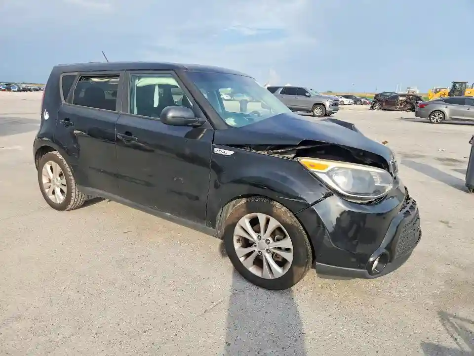 KNDJP3A55G7328673 2016 KIA SOUL-3