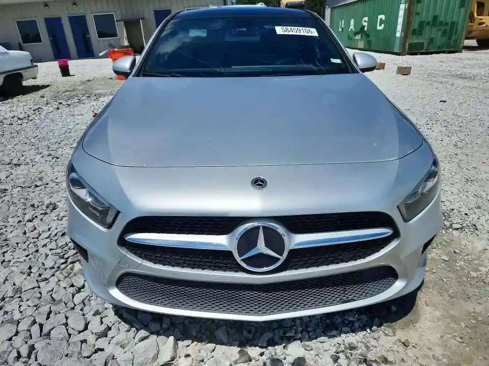 W1K3G4EB6MJ304241 2021 MERCEDES-BENZ A-CLASS-4
