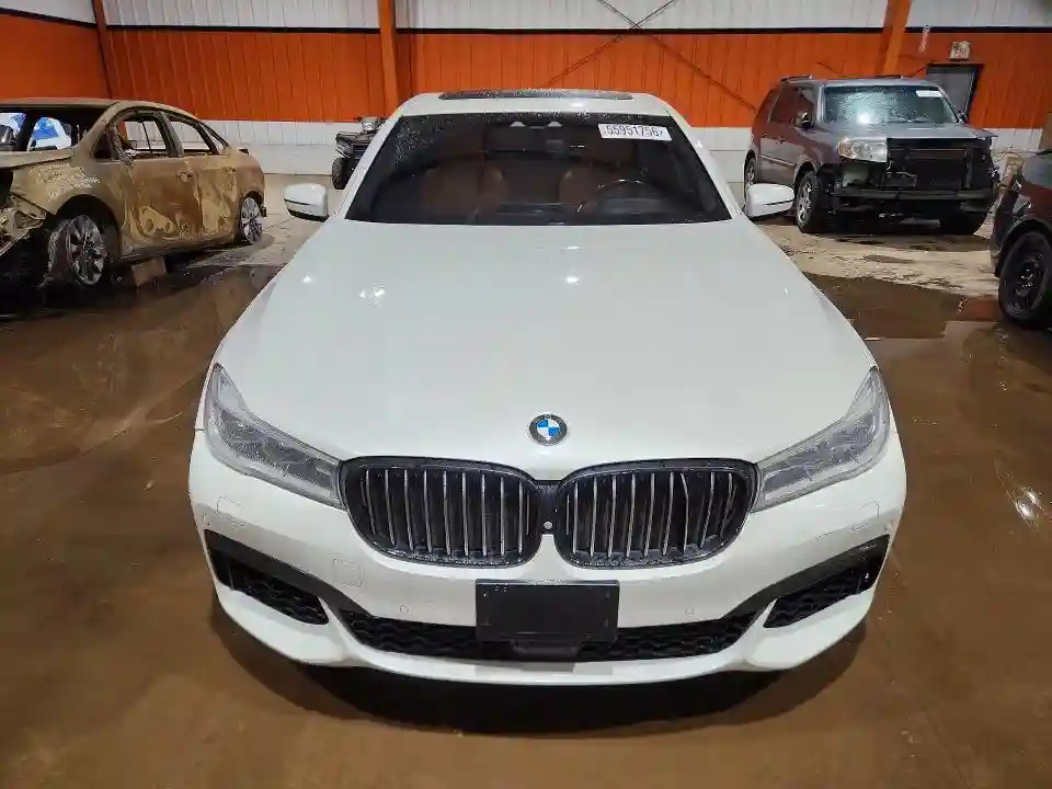 WBA7B0C52GGF92213 2016 BMW 7 SERIES-4
