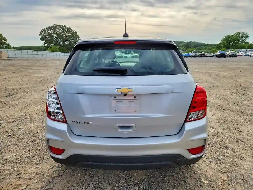 3GNCJNSBXKL293618 2019 CHEVROLET TRAX-5