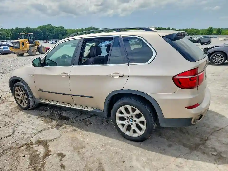 5UXZV4C51D0G55444 2013 BMW X5-1