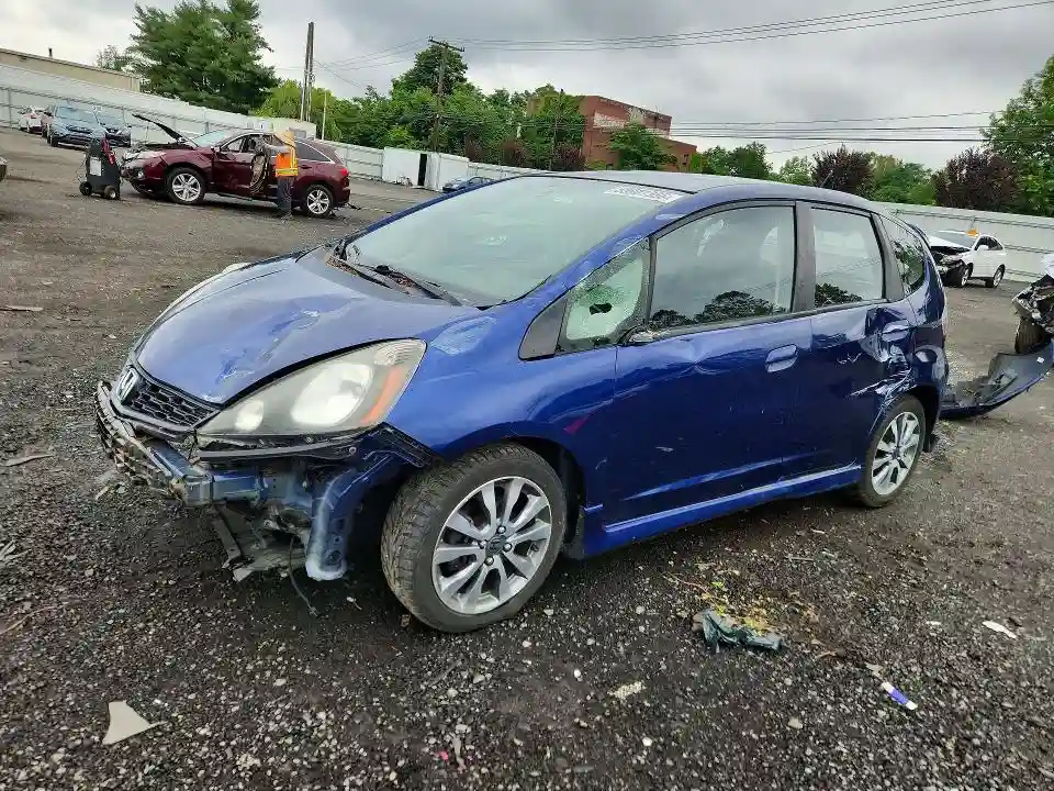 JHMGE8H51DC062461 2013 HONDA FIT-0