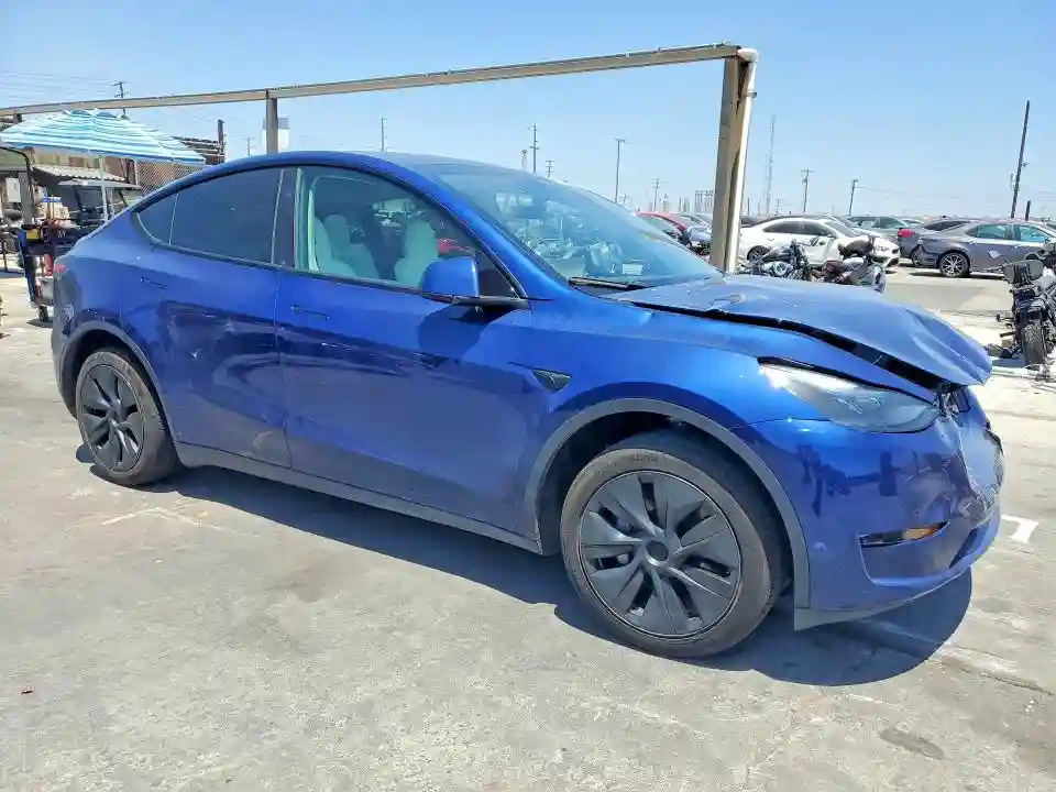7SAYGDED8RF153681 2024 TESLA MODEL Y-3
