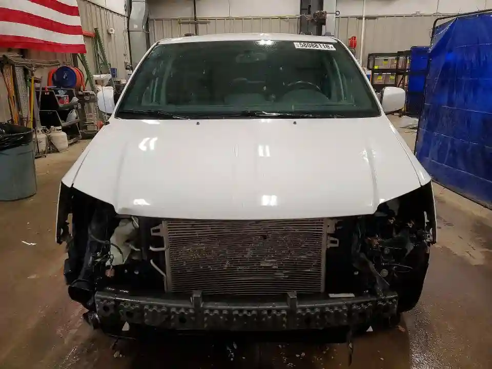 2C4RDGCG8HR732035 2017 DODGE CARAVAN-4