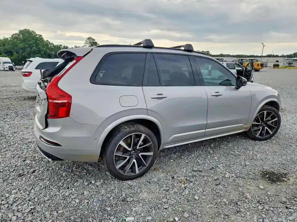 YV4H60CX7P1979060 2023 VOLVO XC90-2
