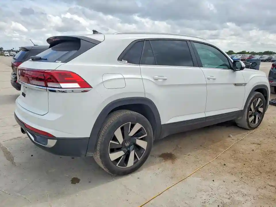 1V2WE2CAXSC201092 2025 VOLKSWAGEN ATLAS-2