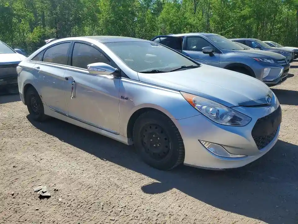KMHEC4A43DA082050 2013 HYUNDAI SONATA-3