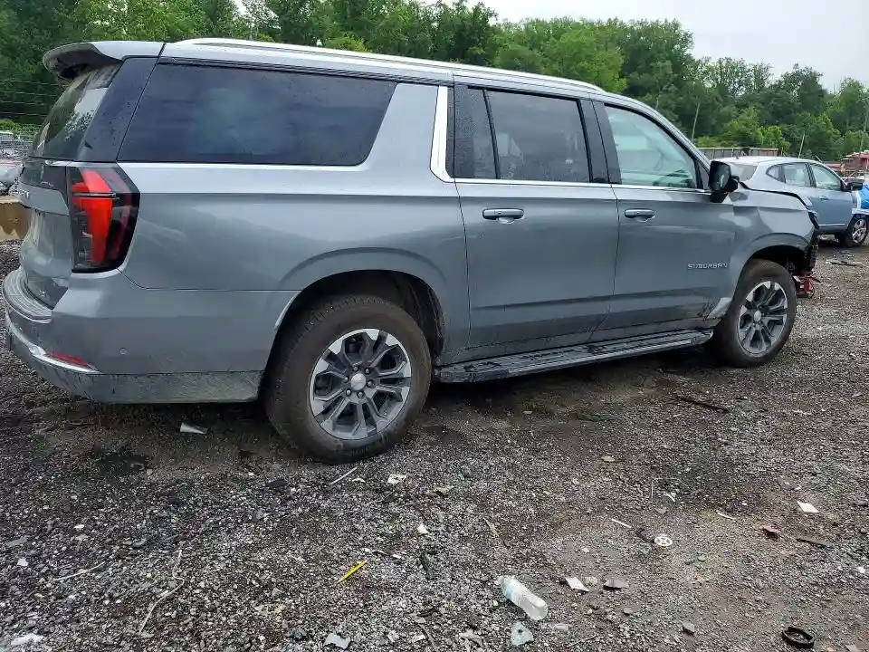 1GNS6CKD8TR112741 2026 CHEVROLET SUBURBAN-2