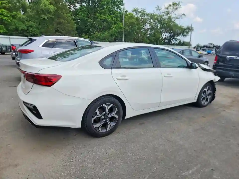 3KPF24AD7LE162989 2020 KIA FORTE-2