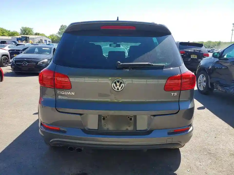 WVGAV7AX6GW084533 2016 VOLKSWAGEN TIGUAN-5