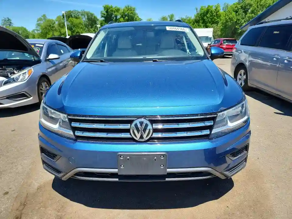 3VV3B7AX8LM061806 2020 VOLKSWAGEN TIGUAN-4
