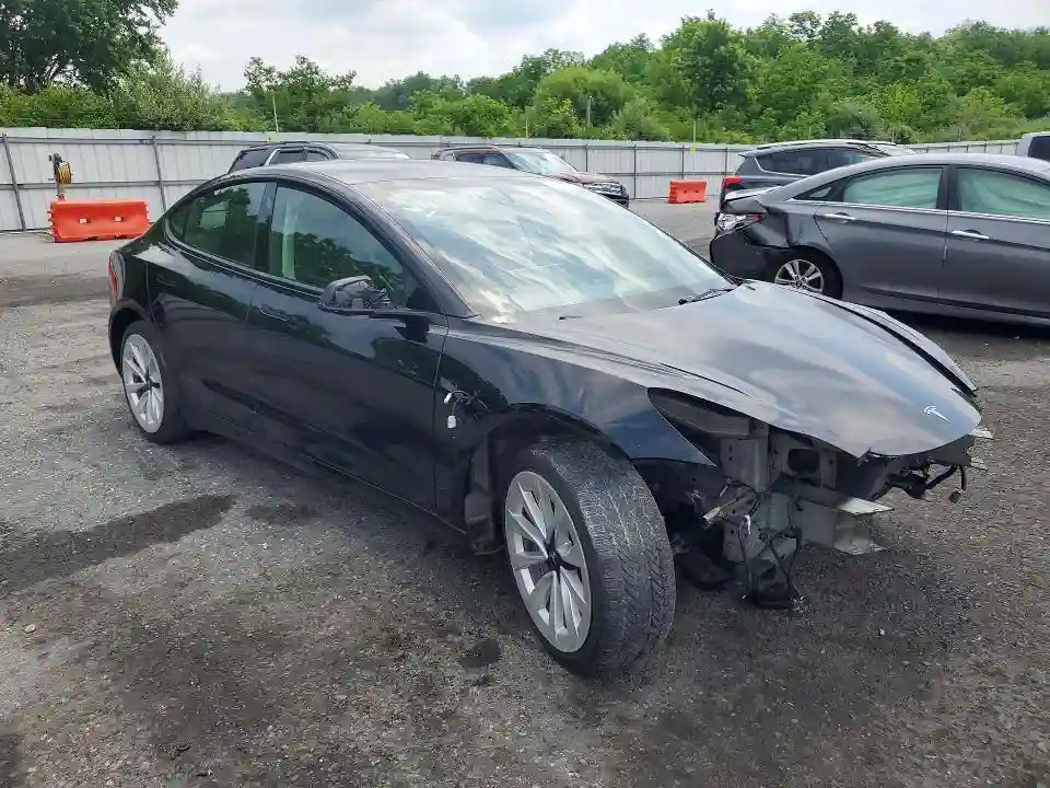 5YJ3E1EA4NF289558 2022 TESLA MODEL 3-3