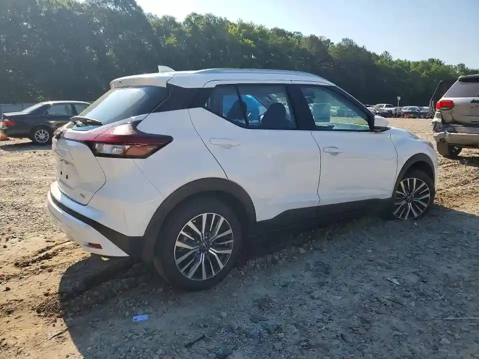 3N1CP5CV6NL493693 2022 NISSAN KICKS-2