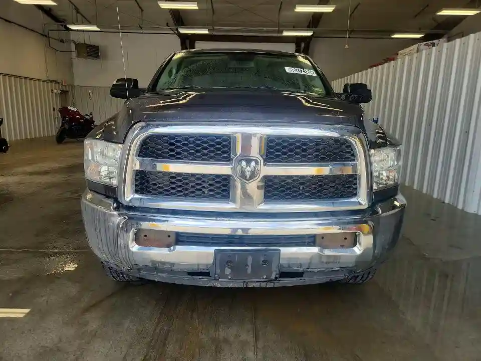 3C6UR5CJ0JG188208 2018 RAM 2500-4
