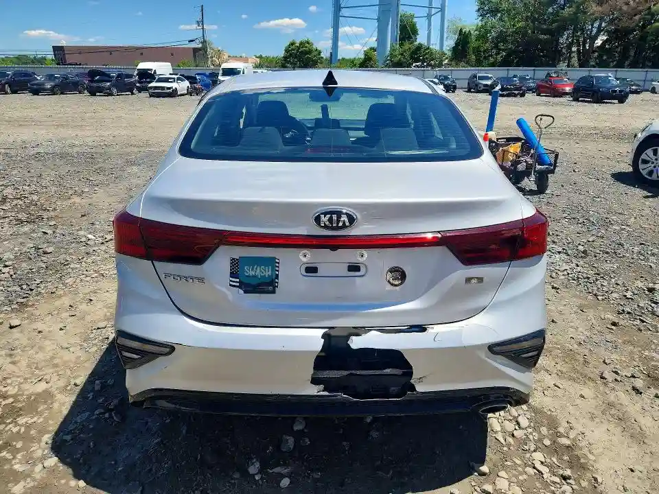 3KPF24AD9ME328530 2021 KIA FORTE-5