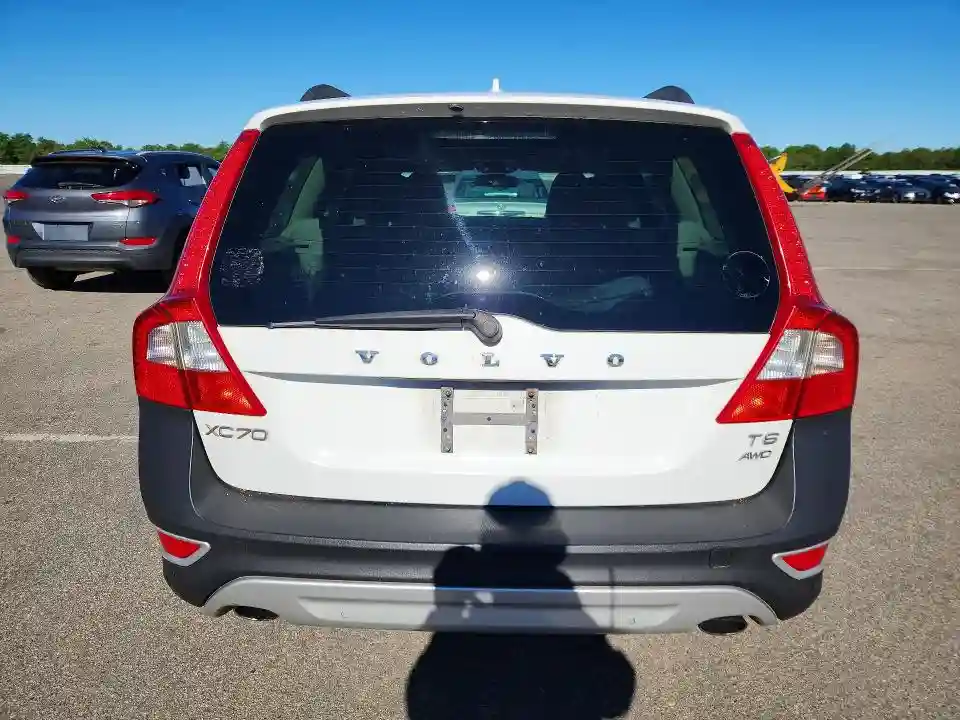 YV4902BZ5B1115153 2011 VOLVO XC70-5