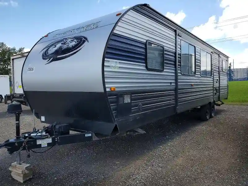 4X4TCKE27NX156944 2022 FOREST RIVER CHEROKEE-1