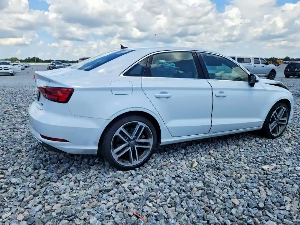 WAUBEGFF7KA125277 2019 AUDI A3-2