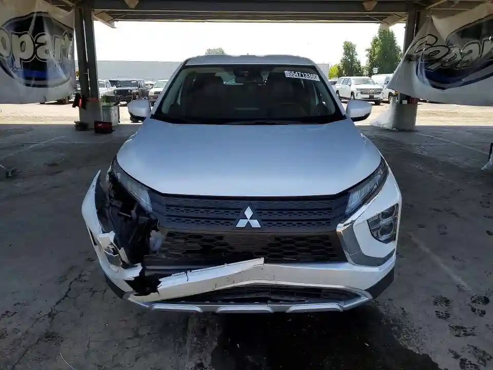 JA4ATWAAXSZ011246 2025 MITSUBISHI ECLIPSE-4