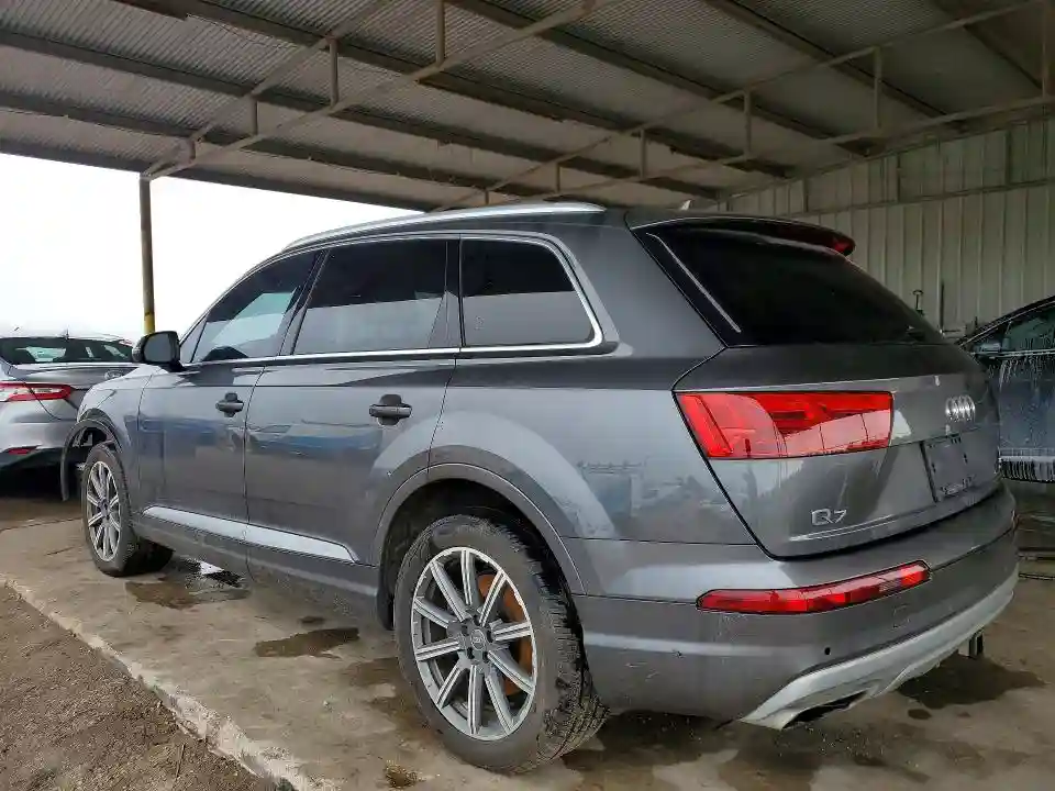 WA1LAAF76JD050099 2018 AUDI Q7-1