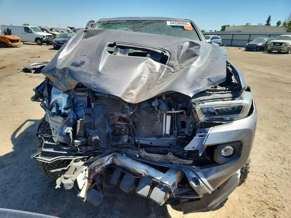 3TYDZ5BN2NT016853 2022 TOYOTA TACOMA TRD-4