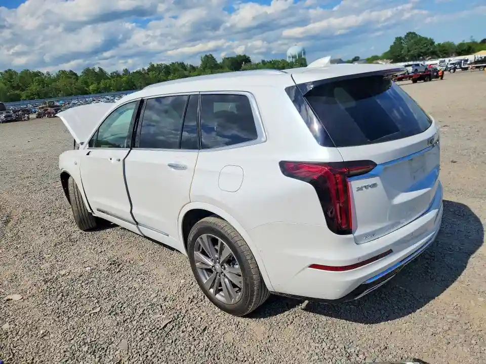 1GYKPDRS5PZ211646 2023 CADILLAC XT6-1