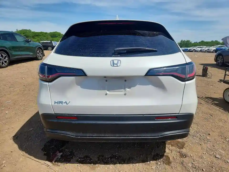 3CZRZ2H3XRM781265 2024 HONDA HR-V-5