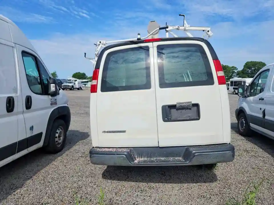 1GCWGAFG7J1903953 2018 CHEVROLET EXPRESS-5