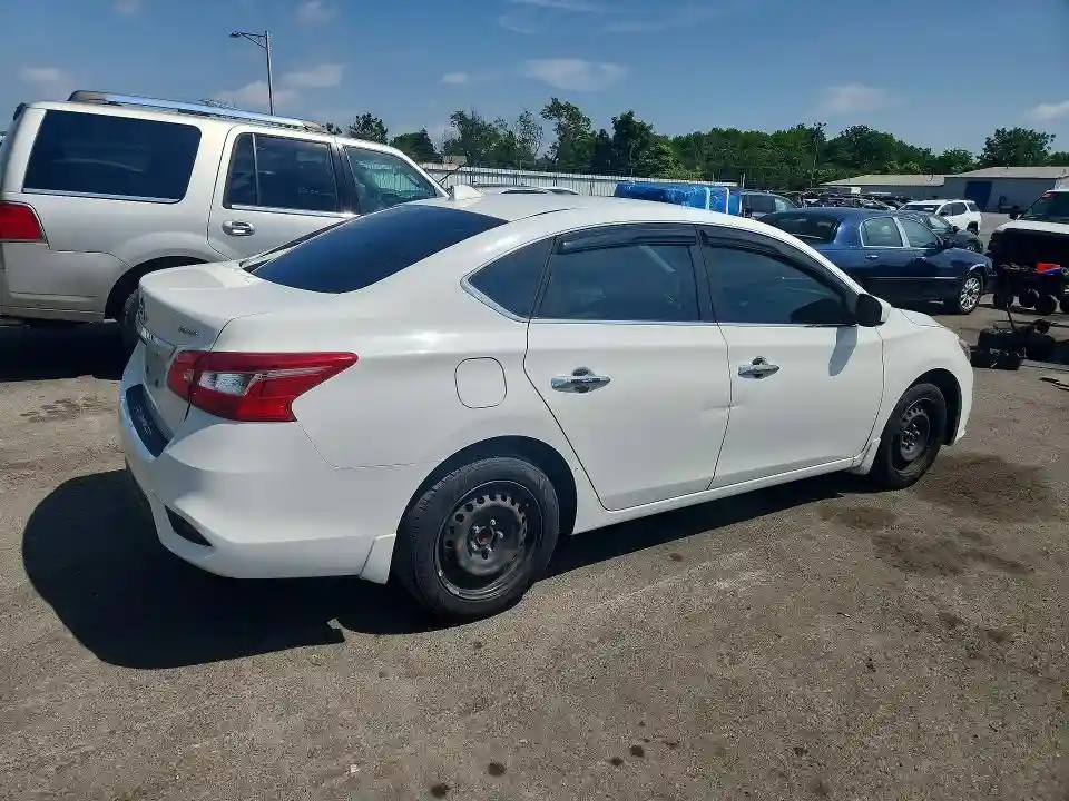 3N1AB7AP4HY235573 2017 NISSAN SENTRA-2
