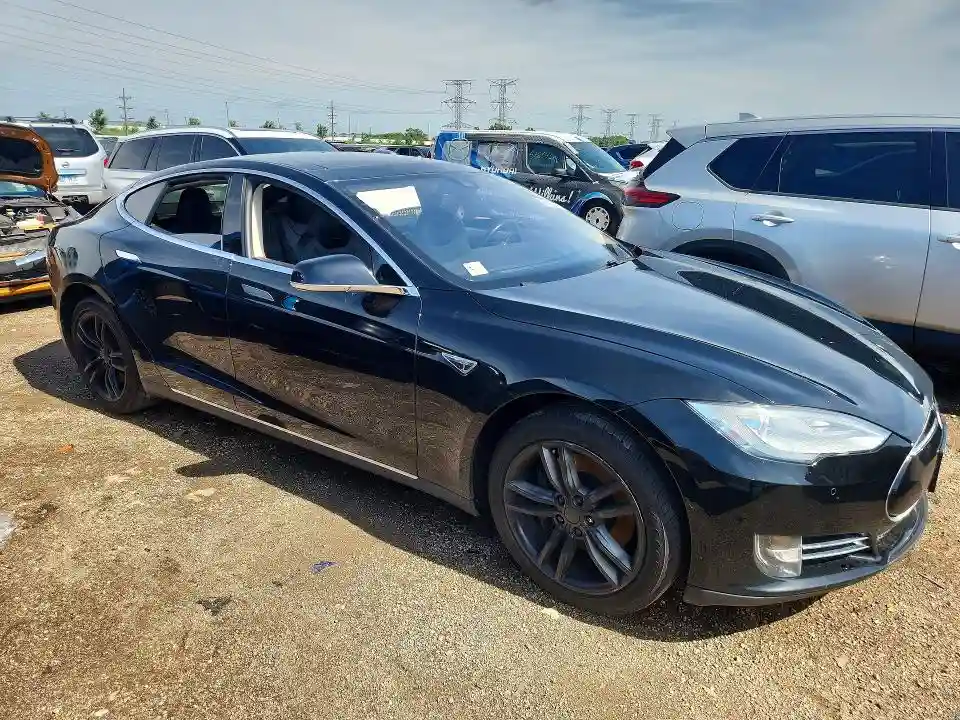 5YJSA1H18FF080201 2015 TESLA MODEL S-3