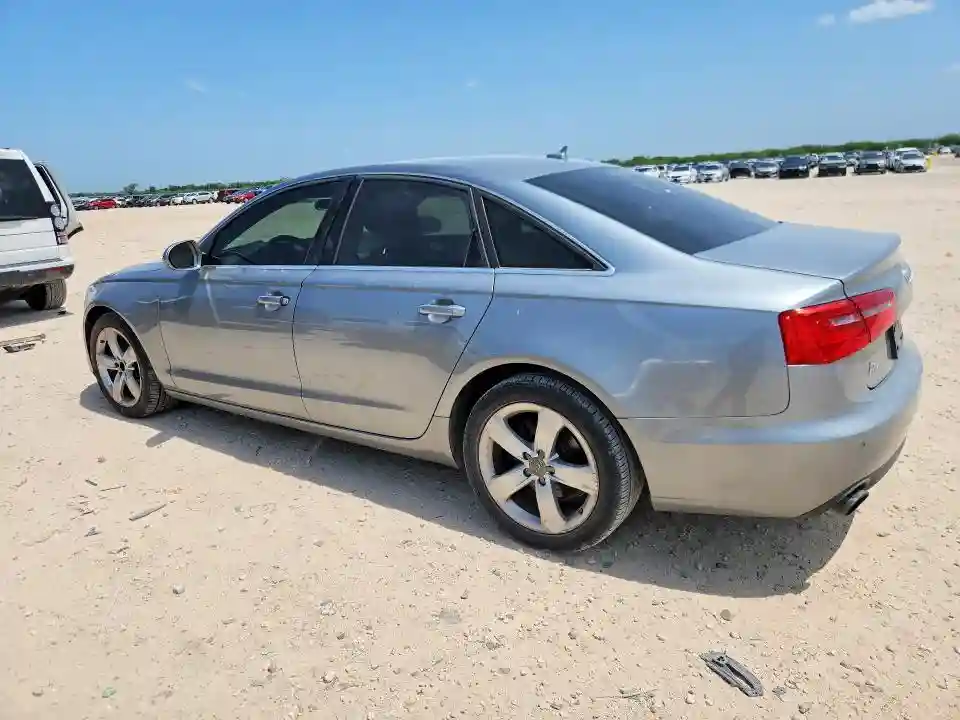 WAUDFAFC0CN154932 2012 AUDI A6-1