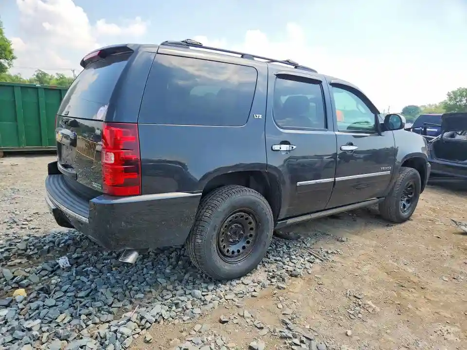 1GNSKCE02CR209373 2012 CHEVROLET TAHOE-2