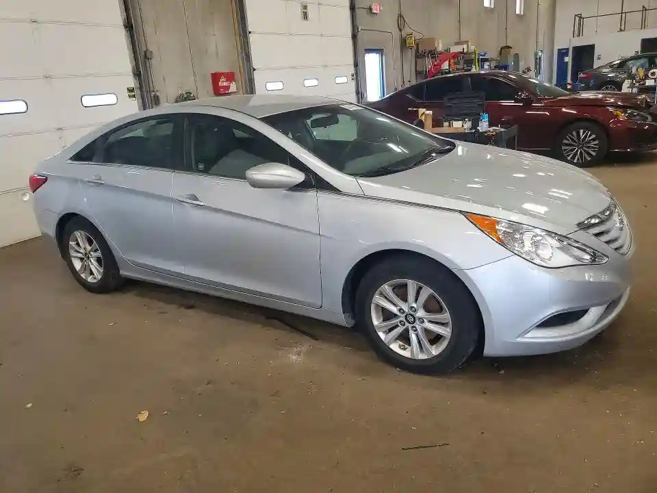 5NPEB4AC2BH083680 2011 HYUNDAI SONATA-3