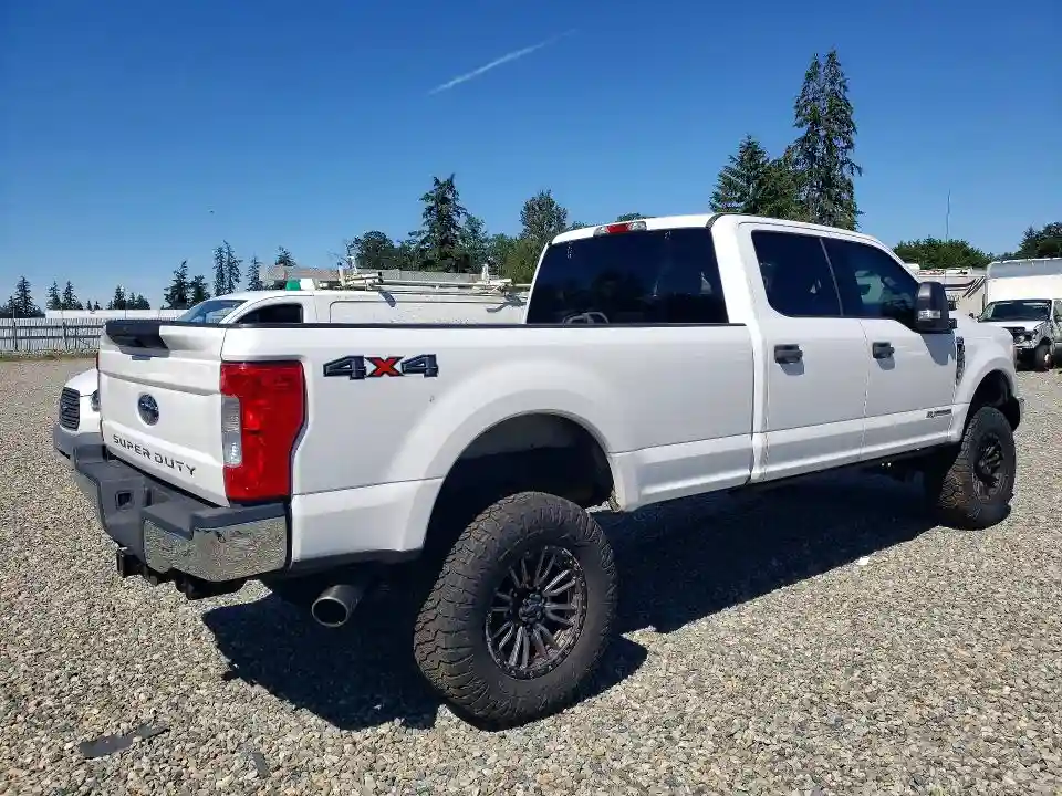 1FT8W3BT5JEC50901 2018 FORD F350-2