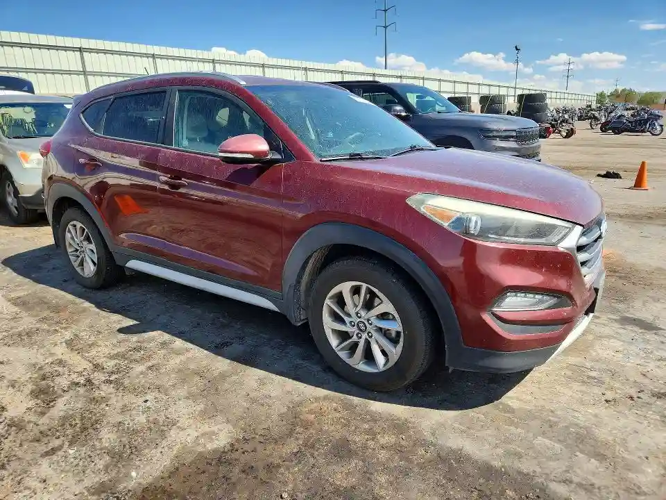KM8J3CA26HU381835 2017 HYUNDAI TUCSON-3